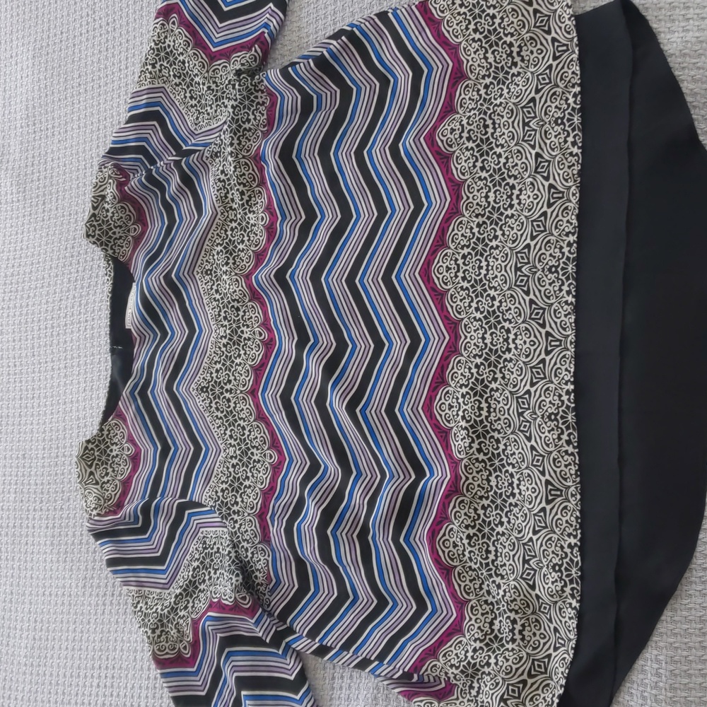 Dana Buchman Multicolor Chevron Blouse